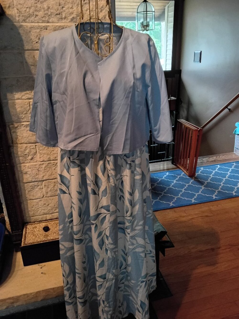 New 2 piece Sky Blue & White comfy dress w/pockets & jacket Size medium